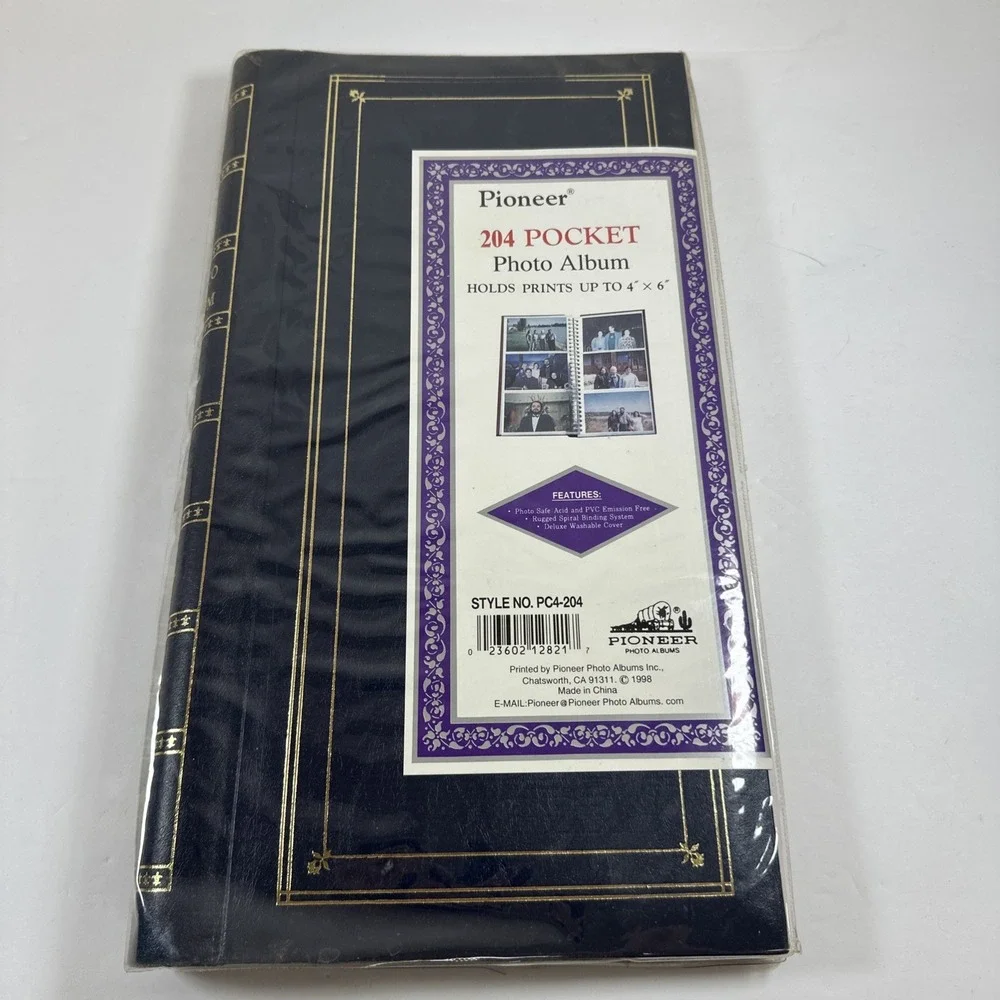 Vintage 1998 Pioneer Blue Gold Photo Album 204 Pocket 4